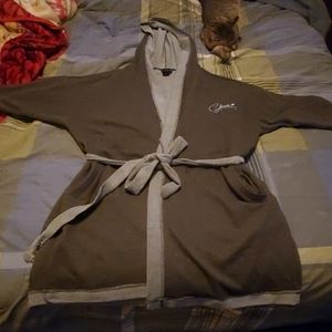 Torrid Disney robe 1/2 size